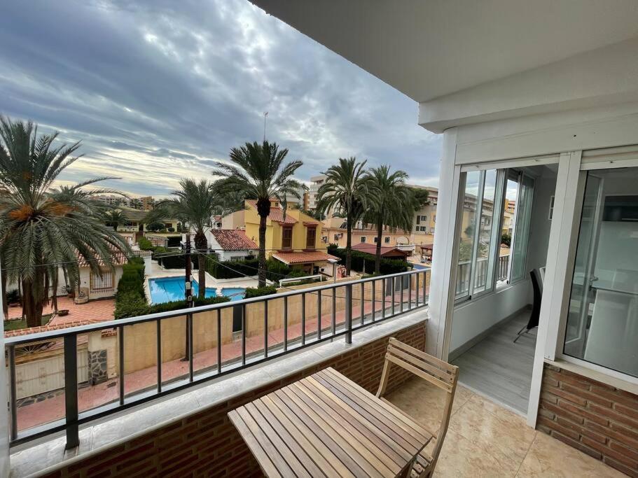 Nice Apartment Near The Sea Torrevieja Buitenkant foto