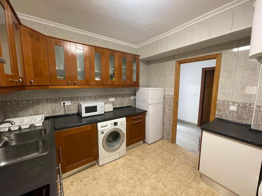Nice Apartment Near The Sea Torrevieja Buitenkant foto