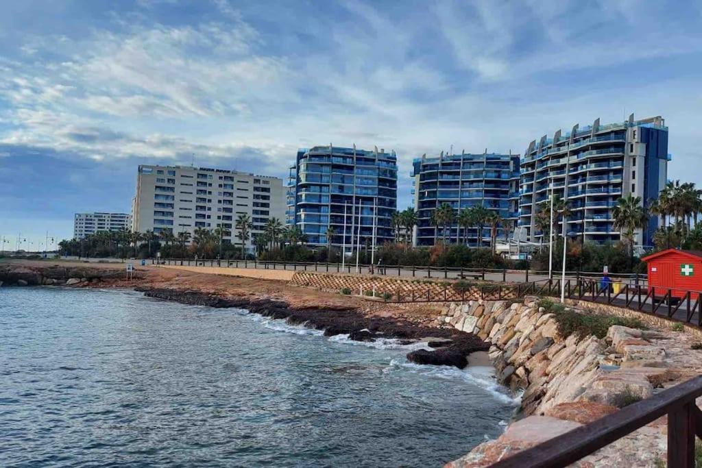 Nice Apartment Near The Sea Torrevieja Buitenkant foto