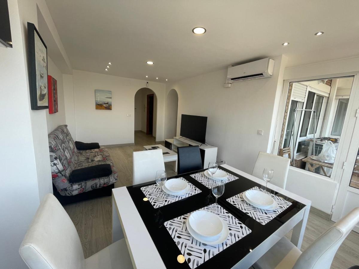Nice Apartment Near The Sea Torrevieja Buitenkant foto